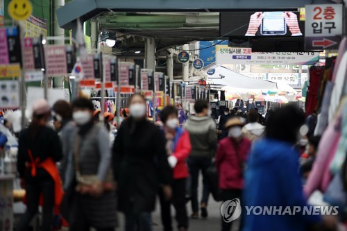 대구 서문시장 조심스레 활기…원상회복은 아직 요원