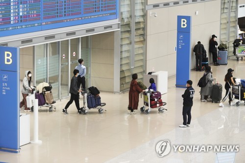 시애틀서 입국한 미국인 승무원 '양성'…인천 확진자 44명