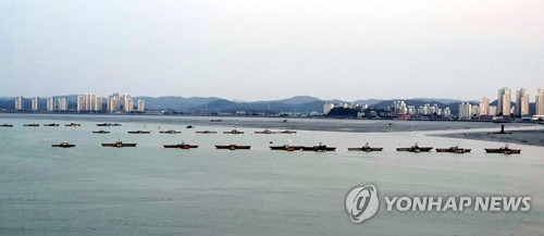 '바다의 황금' 실뱀장어 불법조업 기승…군산서 어선 45척 적발