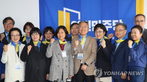 청와대발 '총선과의 거리 두기'…사실상 '진문' 분란 향한 경고