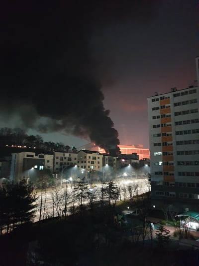 삼성 반도체 화성공장 화재…"인명피해는 없어"