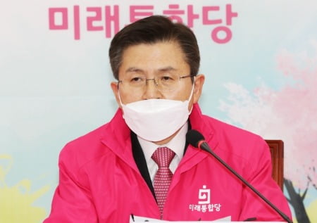 [속보] 황교안 "내가 총괄상임선대위원장 맡겠다"…김종인 카드 무산된듯