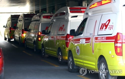 '서울 최대 집단감염' 구로구 콜센터, 확진자 급증…안양·광명·김포 등서 추가