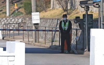 주한미군 한국인 무급휴직 하루 앞으로…정부, 오늘 입장 발표