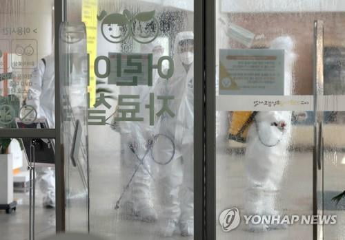 경북서 코로나19 확진 80대 사망…국내 총 164명