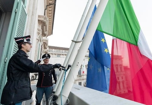 '사망 1만1천명' 비통한 이탈리아…전국서 일제히 조기 게양