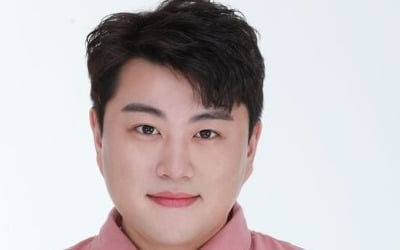 '트바로티' 김호중, 신곡 '너나 나나' 공개 '흥부자 면모' 가득