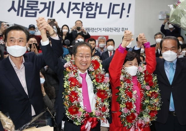 [속보] 홍준표, 출구조사 2위 뒤집고 대구 수성을 당선 확정