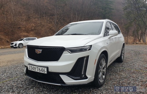 제너럴모터스(GM)의 고급 브랜드 캐딜락이 출시한 준대형 SUV XT6. 사진=오세성 한경닷컴 기자