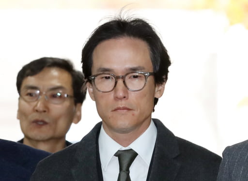 [속보] MB 사위 조현범 한국타이어 대표 '뒷돈 수수' 징역형 집유