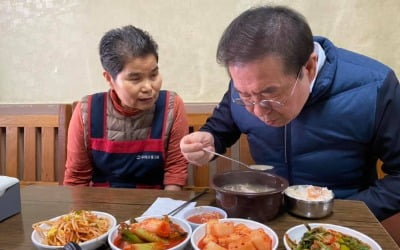 박원순 "코로나에 골목상권 직격탄…사장님들 눈물 닦아 주겠다"