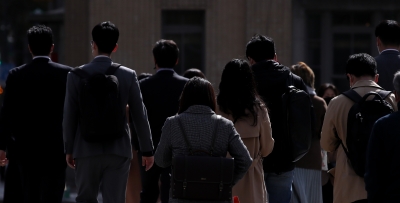 "서울에 진눈깨비가…" 113년 관측 사상 가장 늦은 봄눈