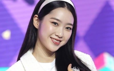 '컴백' 오마이걸 지호 "활동 복귀, 카메라 낯가리지 않을까 걱정"