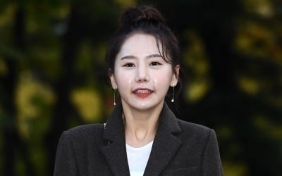 송하예, 명예훼손 고소 "음원 사재기 의혹 사실 무근" [공식입장]