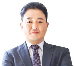 김성환 컨설턴트 "도전과 실패의 반복이 성공 밑거름 됐죠"