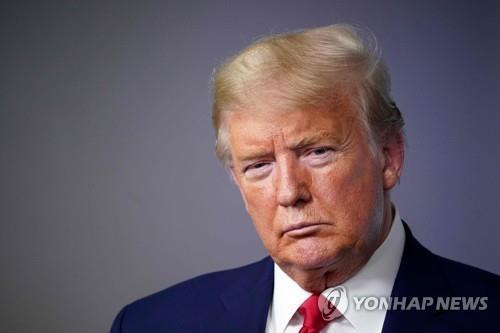 "미, 최대 24만명 사망 예측"…트럼프 "매우 고통스런 2주될 것"(종합)