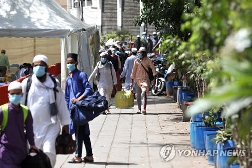 인도 코로나19 누적 확진 3천명 넘어…사흘 만에 2배 증가(종합)