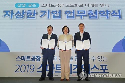 마스크 제조사들, '자상한 기업' 삼성전자 지원에 생산량 51%↑