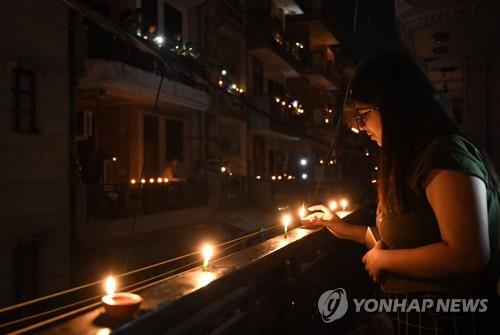 남아시아, 코로나19 검사에 신속진단키트 본격 투입(종합)