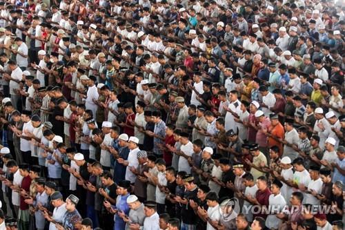 인도네시아 이슬람교 집회 참석 태국인 42명, 코로나19 감염