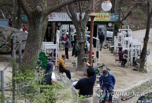 대구 신규 확진 3명…입원 확진자도 1천명 이하로 줄어(종합)