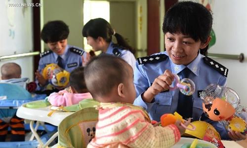 "중국 온라인에서 '아기 밀매' 성행…수천만원까지 거래"