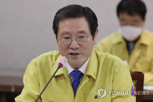 이용섭 광주시장, 청와대에 '광주형 일자리' 해법 지원 요청