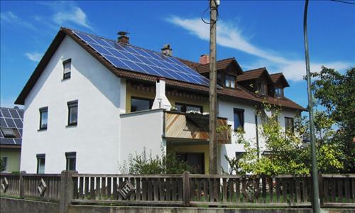 한화큐셀, 미국 주택용·상업용 태양광 모듈 시장 동시 1위