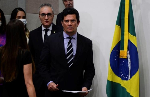 브라질 '포스트 코로나19' 대책 둘러싸고 논란…경제장관 하차설