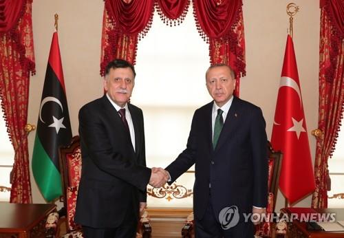 터키, 리비아 군벌 평화협정 파기 선언에 강력 비판