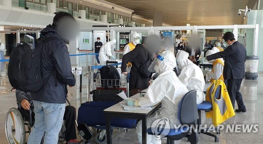 "봉쇄없이 코로나19 잡은 한국 모델 따라야"…伊전문가들 `호소문`