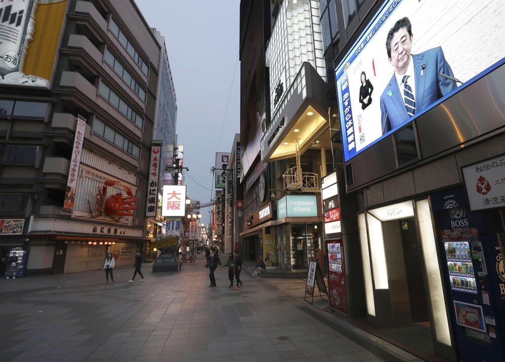 일본, 코로나19에 의료붕괴 직전…"의료현장서 비명 나와"