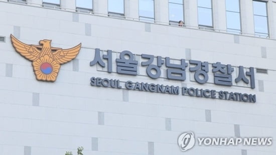 연예기획사 대표, 성폭행 혐의로 검찰 수사…"혐의 인정"