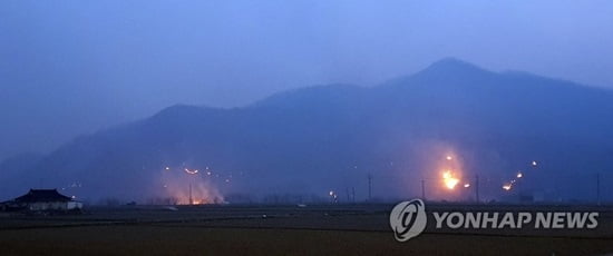안동 산불 피해 확산…민가 4채 불타 주민 1천여 명 대피