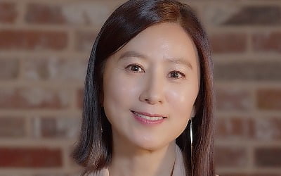 '부부의 세계' 김희애 "인간 내면의 밑바닥까지 보여주는 드라마" (인터뷰)