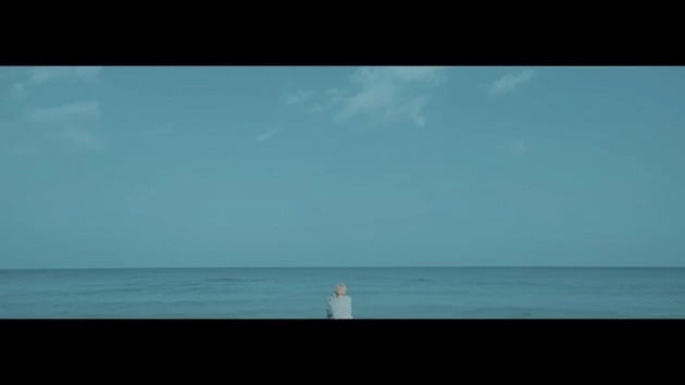 방탄소년단의 '봄날' 뮤직비디오 갈무리