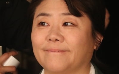 '반의반' 이정은, "용기와 위안을 줄 수 있어서 기뻤어요" 종영 소감