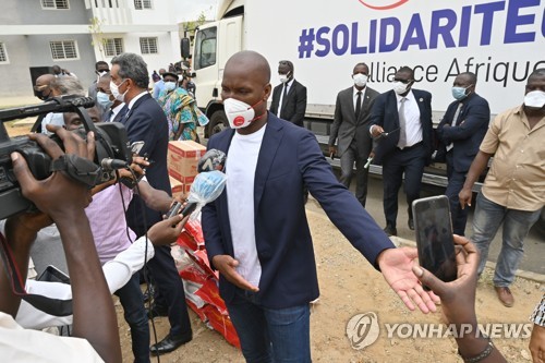 코트디부아르 축구영웅 드로그바, 축구협회장 선거서 '0표' 쓴맛