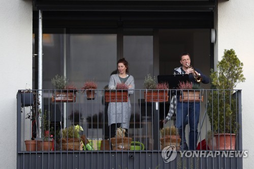 프랑스인 혐오에 "용납안돼"…'시민 연대' 강조한 독일 지도자들