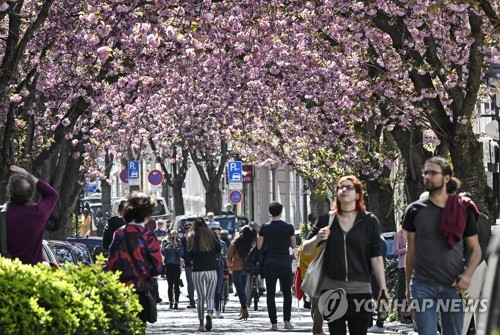 독일 코로나19 확진 10만 육박…시민 63% 정부대응 만족