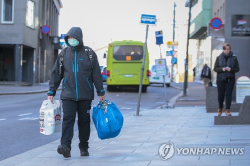 노르웨이, 유치원 개원…일부 업종 영업 재개