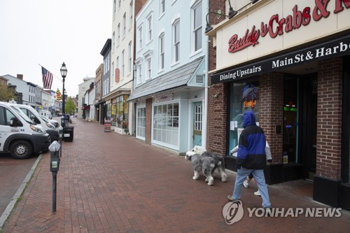 미 정부 '중소기업 대출금' 논란 계속…쉐이크쉑, 반환키로