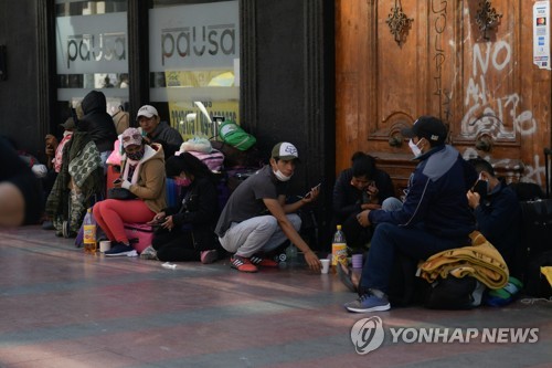 자국민에도 빗장 건 일부 중남미 국가들…유엔 "귀국 허용해야"