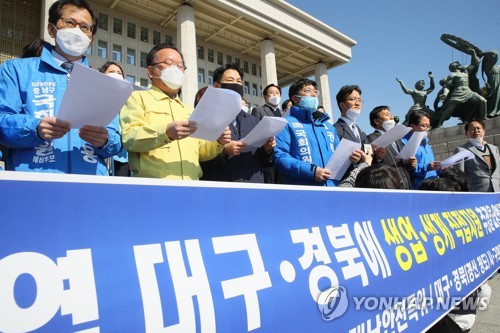 코로나19 사태 속 의료 공백에 사망한 '정유엽법' 만들어질까