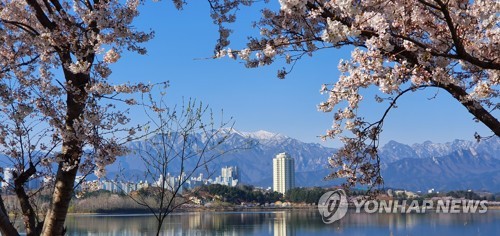 [내일날씨] 쌀쌀한 월요일 아침 출근길…낮에는 따뜻