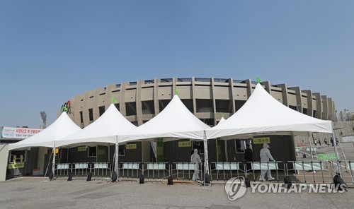 오늘 서울 확진 최소 11명 추가…3주 넘게 자가격리 후 양성도(종합2보)