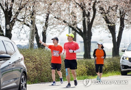 총선 열흘 앞으로…여야, 양강 지지층 결집 속 사활 건 총력전