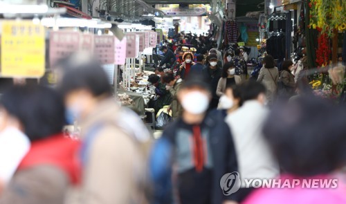 '사회적 거리두기 효과 가시화'…신규 확진자 이틀째 '47명'(종합2보)