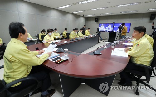 정총리 "한국인 입국금지국에 사증면제·무사증입국 잠정정지"