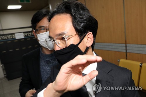 '하청업체 뒷돈' 조현범 한국타이어 대표에 징역 4년 구형